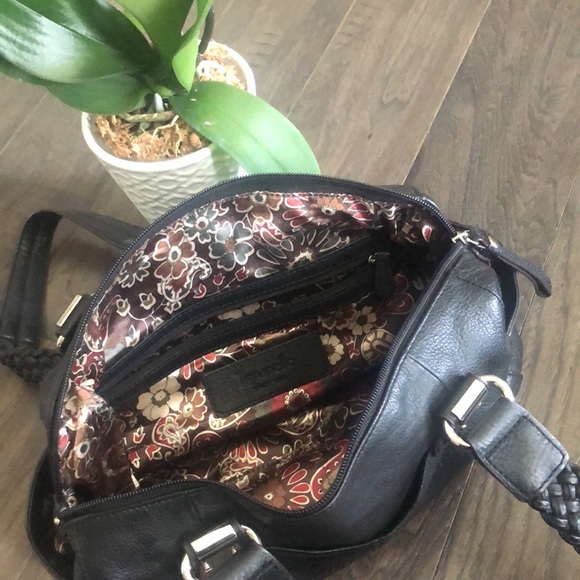 Leather Bag - Picture 7 of 9